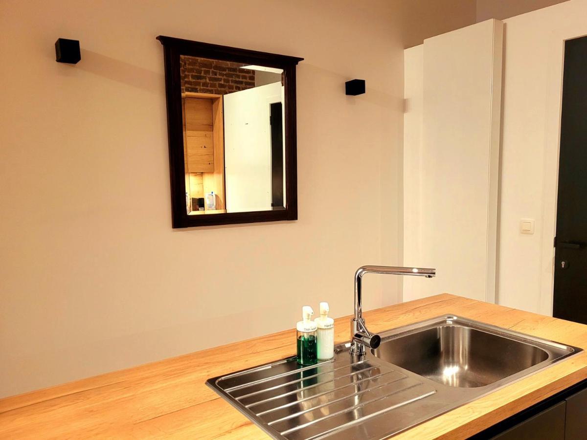 Brand New Camelia Room With Private Bathroom Brussel Eksteriør bilde